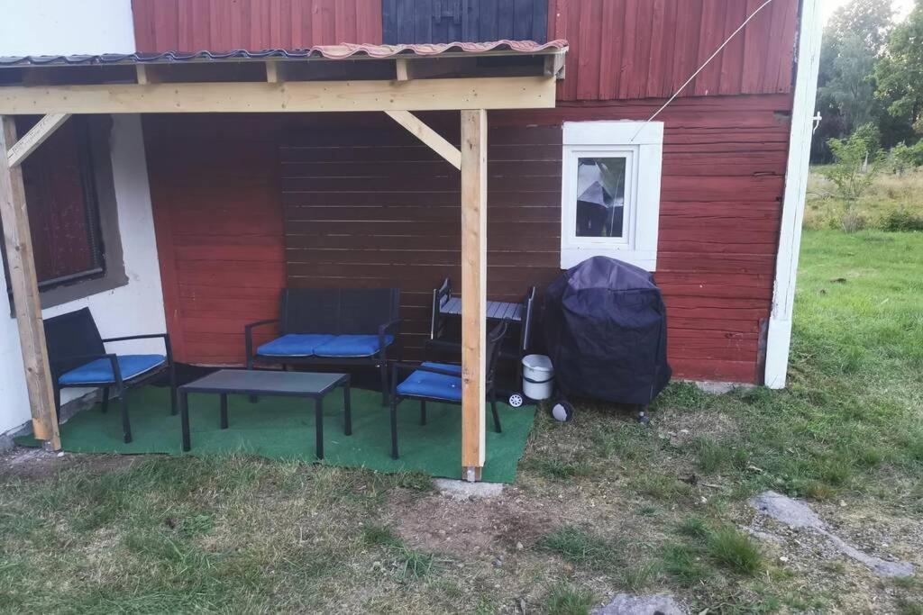 Vacker Hus I Naturen Froseke ภายนอก รูปภาพ
