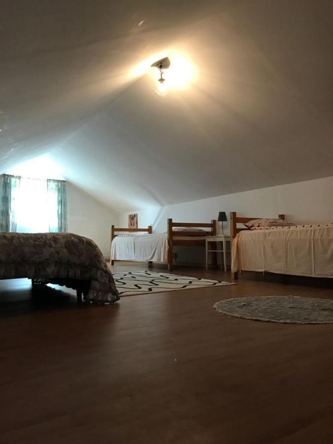 Vacker Hus I Naturen Froseke ภายนอก รูปภาพ