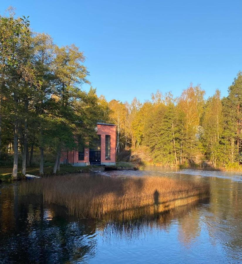 Vacker Hus I Naturen Froseke ภายนอก รูปภาพ
